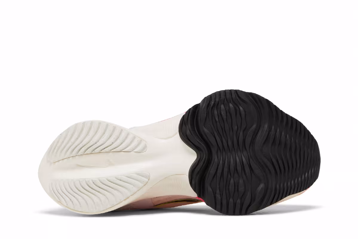 Nike Women's Air Zoom Tempo NEXT% FlyEase Rawdacious, view 5
