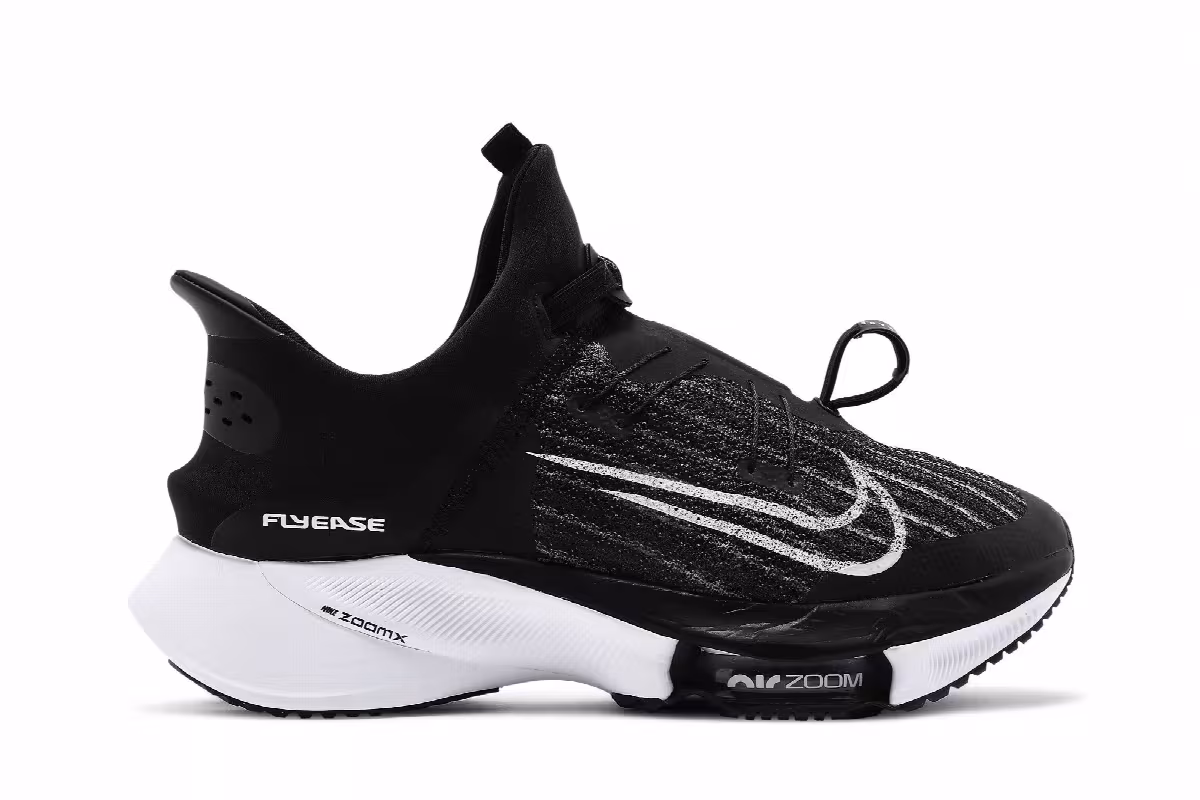 Nike Air Zoom Tempo NEXT% Flyease Black White, view 2