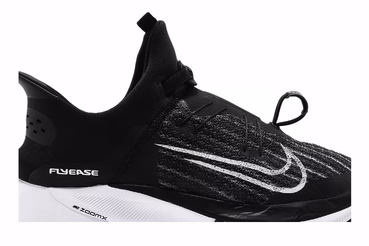 Nike Air Zoom Tempo NEXT% Flyease Black White, view 3