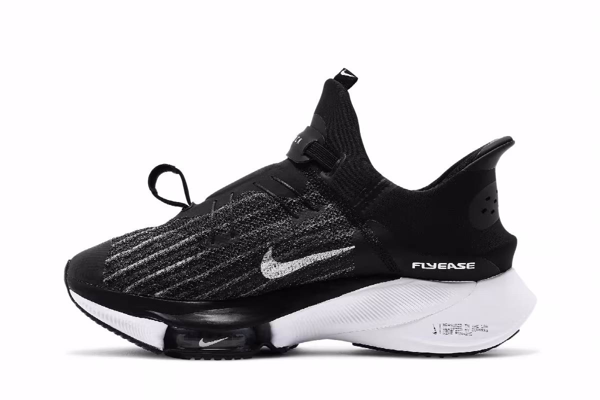 Nike Air Zoom Tempo NEXT% Flyease Black White, view 4