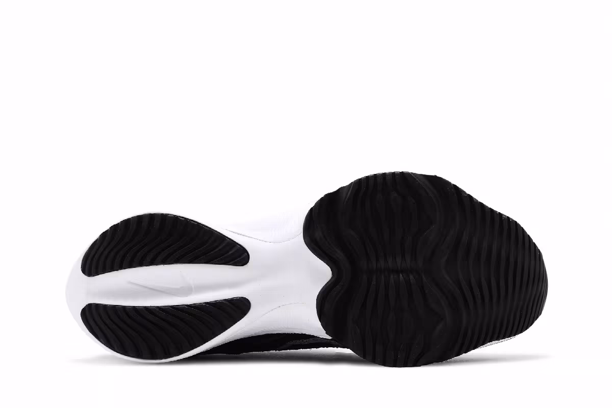 Nike Air Zoom Tempo NEXT% Flyease Black White, view 5