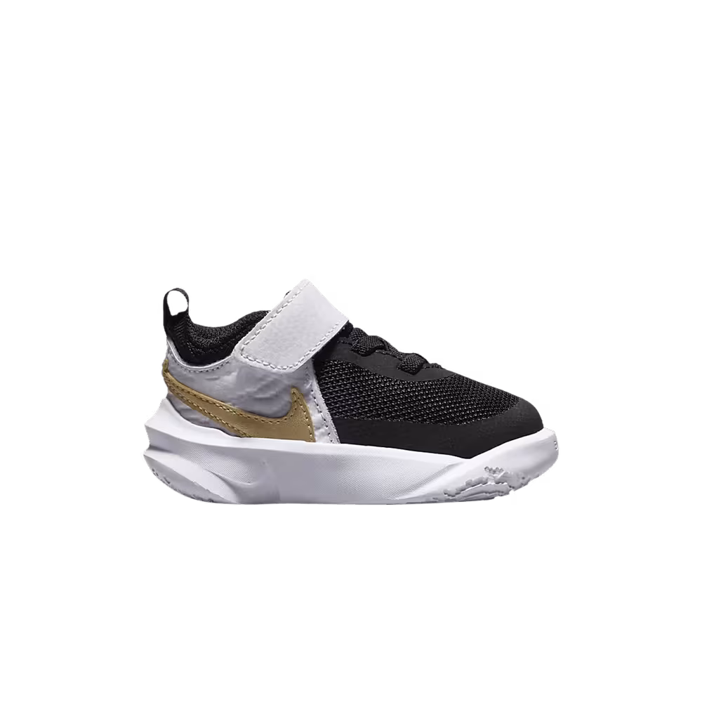 Nike Team Hustle D10 TD Black White Metallic Gold