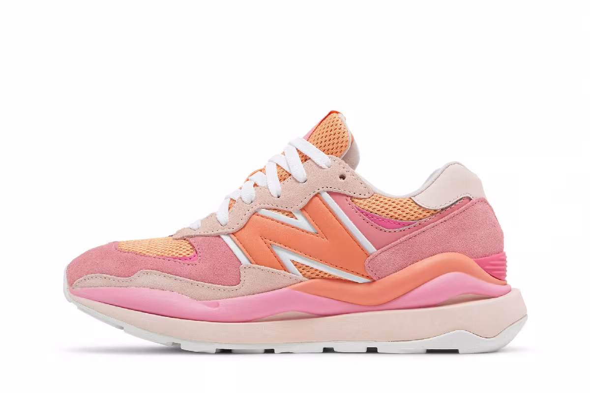 New Balance Women's 57/40 Valentine's Day, view 4