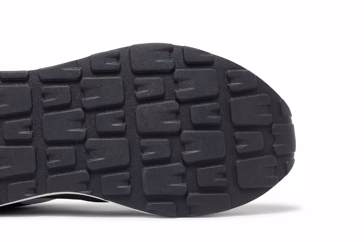 New Balance 57/40 Big Kid Black White, view 6