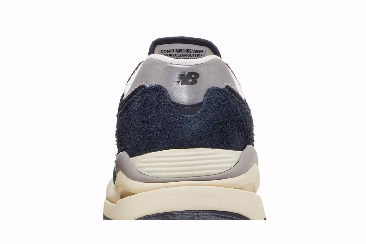New Balance 57/40 Eclipse Sea Salt, view 8