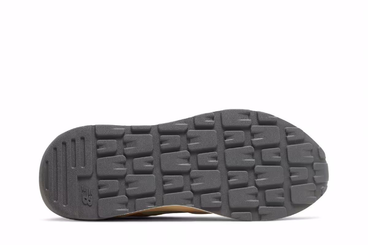 New Balance 57/40 Calm Taupe Vibrant Apricot, view 5