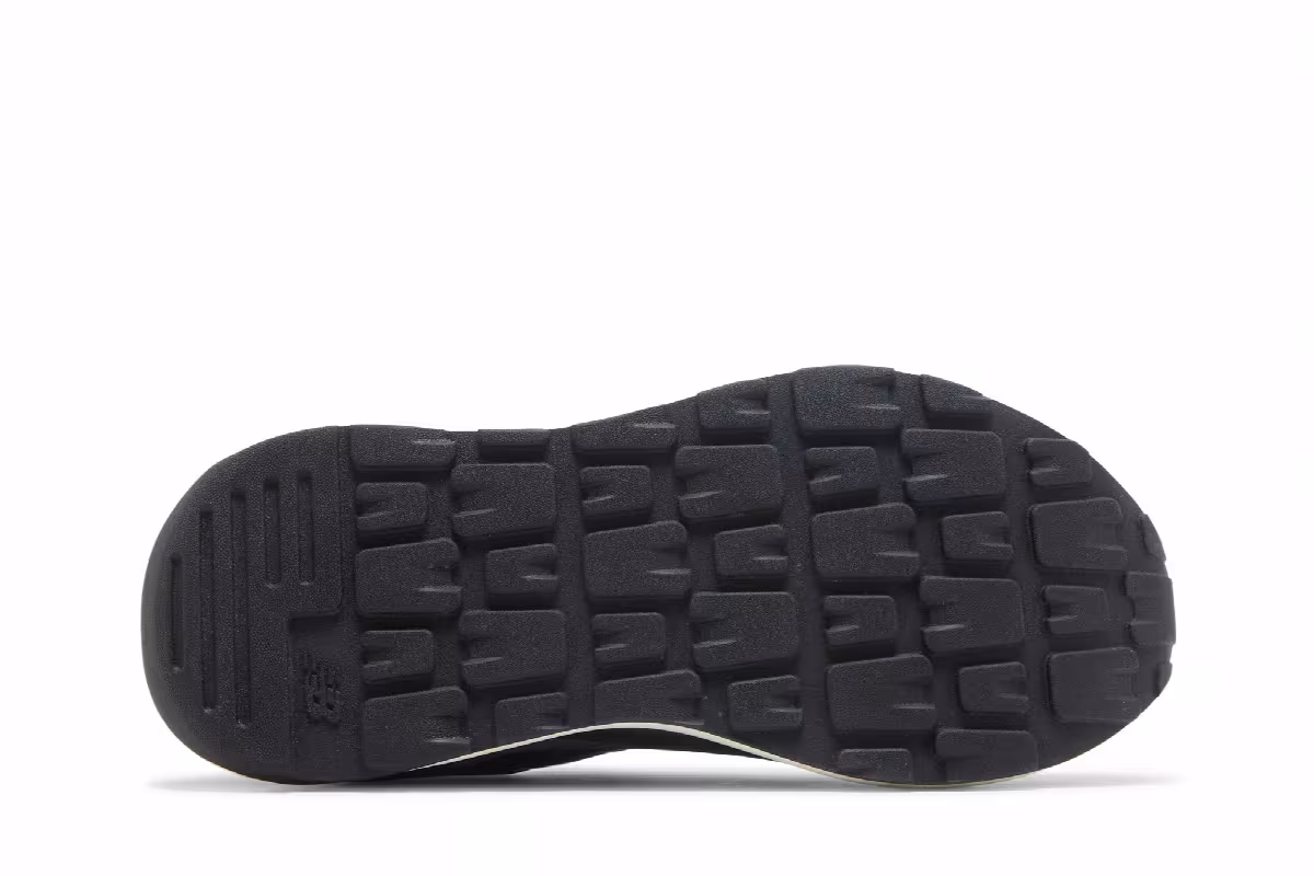 New Balance Women's 57/40 Black Dark Grey, view 5