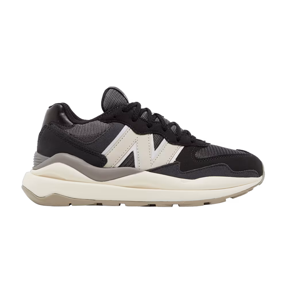 New Balance 57/40 Big Kid Black Moonbeam