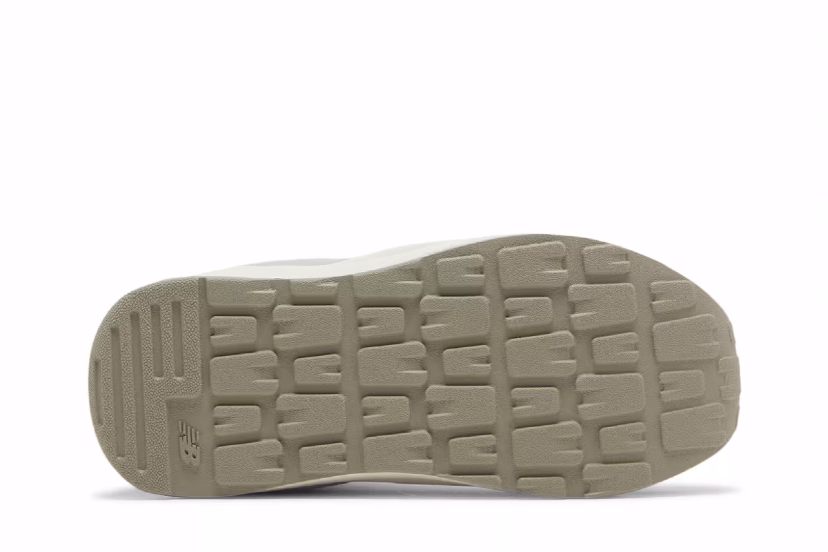New Balance 57/40 Bungee Toddler Castlerock Moonbeam, view 5