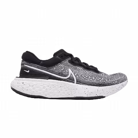 Nike ZoomX Invincible Run Flyknit 'Black White'