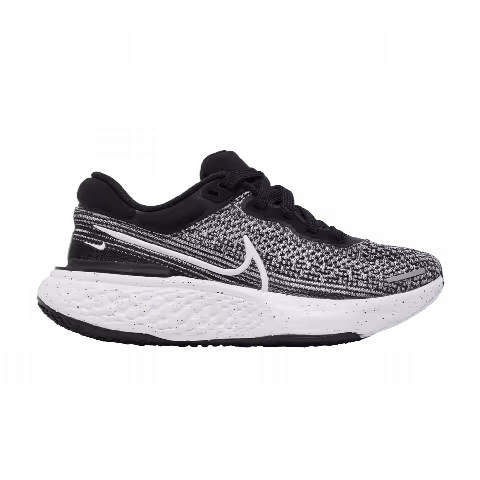 Nike Wmns ZoomX Invincible Run Flyknit 'White Black'