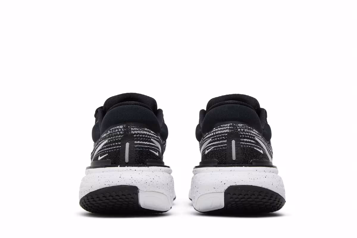 Nike Women's ZoomX Invincible Run Flyknit White Black, view 7