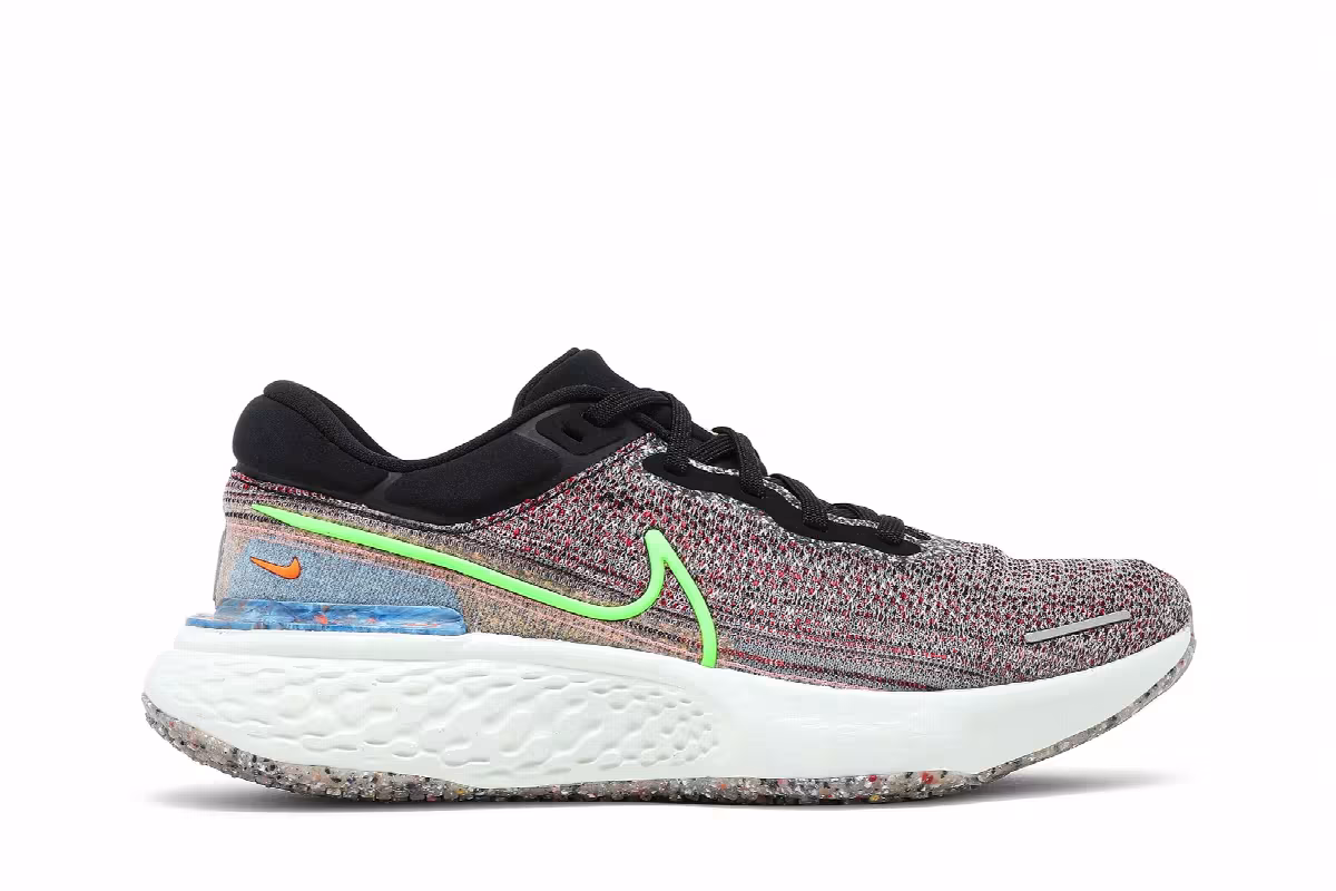 Nike ZoomX Invincible Run Flyknit Exeter Edition, view 2