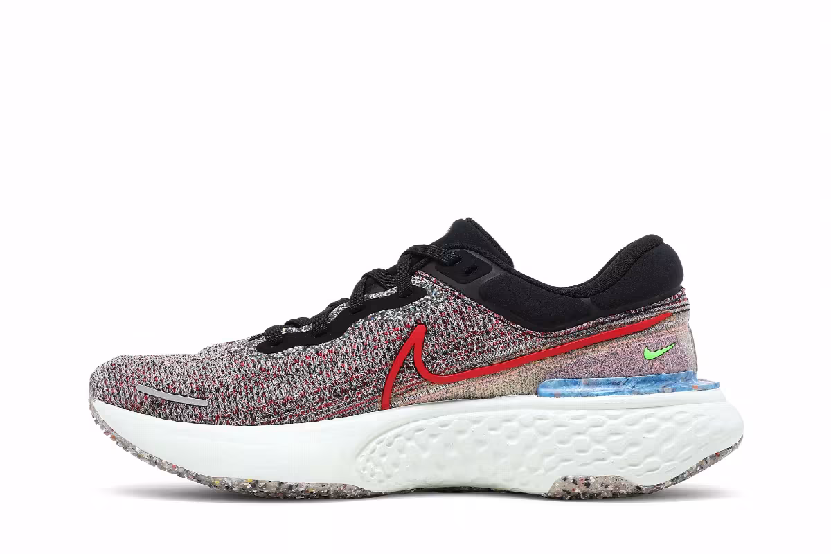 Nike ZoomX Invincible Run Flyknit Exeter Edition, view 4