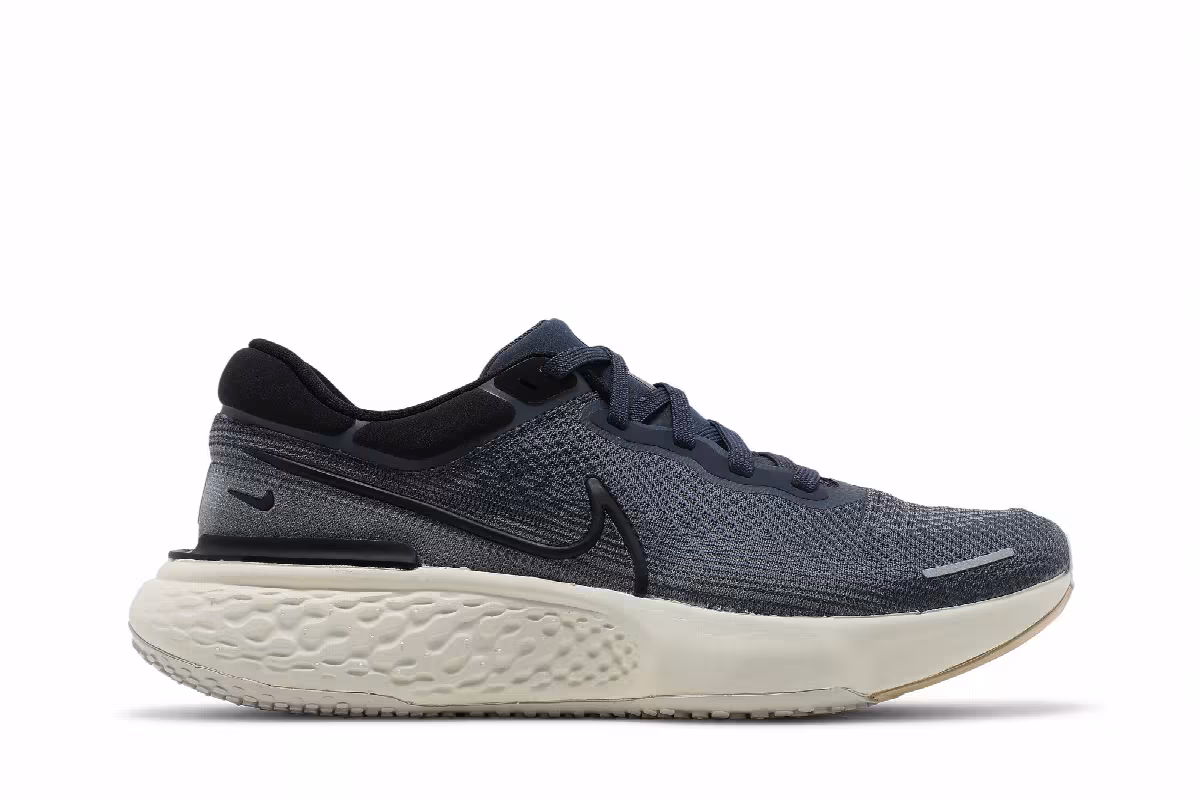 Nike ZoomX Invincible Run Flyknit Thunder Blue, view 2