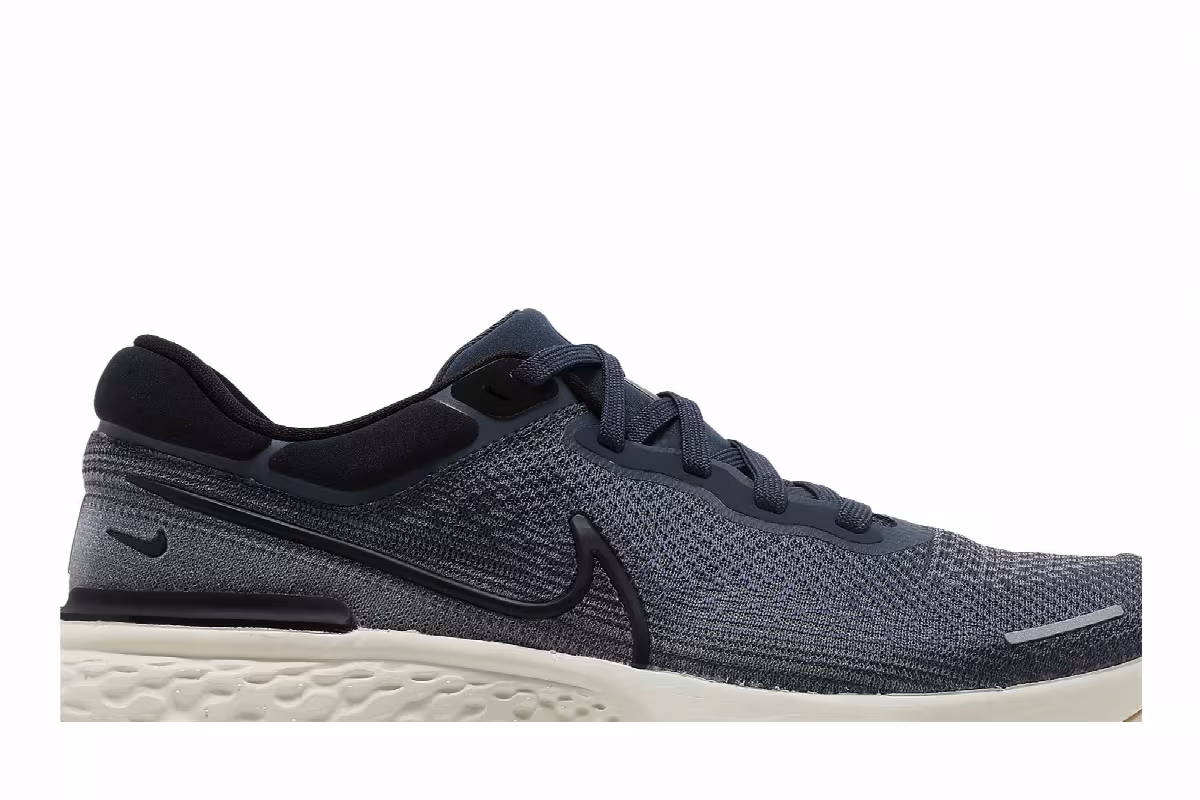 Nike ZoomX Invincible Run Flyknit Thunder Blue, view 3