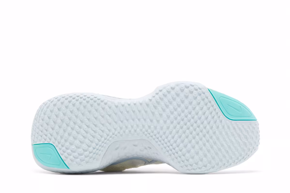 Nike Women's ZoomX Invincible Run Flyknit White Dynamic Turquoise, view 5