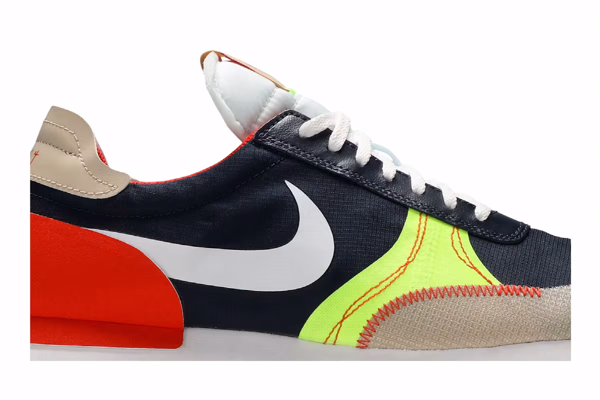 Nike Daybreak Type SE Obsidian Volt, view 3