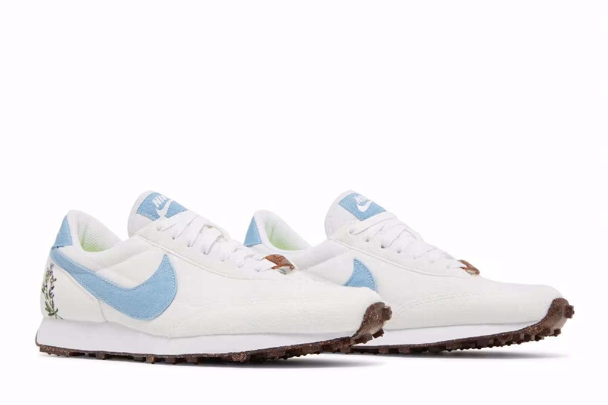 Nike Women's Daybreak SE Indigo, view 9
