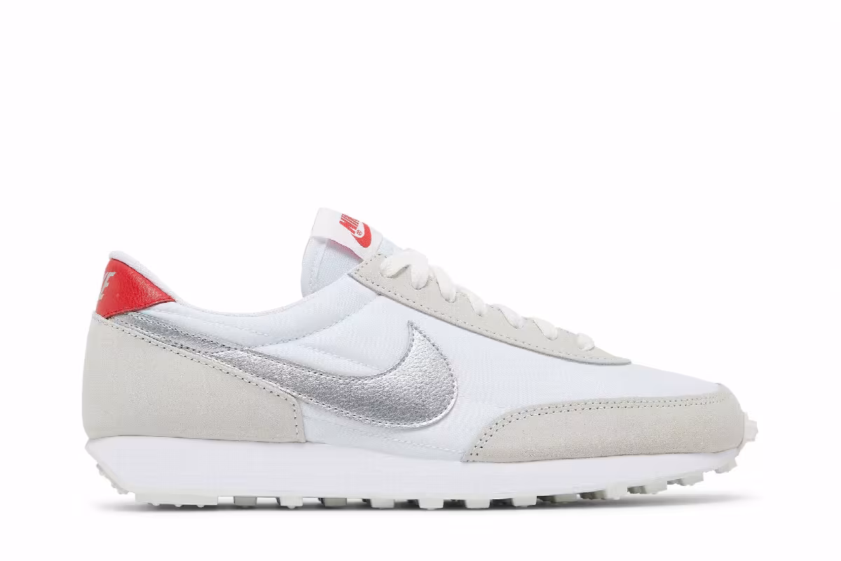 Nike Women's Daybreak Summit White Metallic Silver, view 2