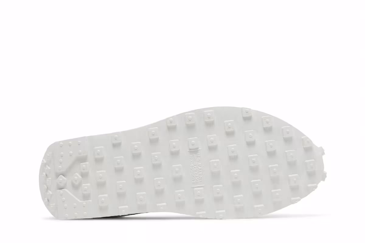 Nike Women's Daybreak Summit White Metallic Silver, view 5