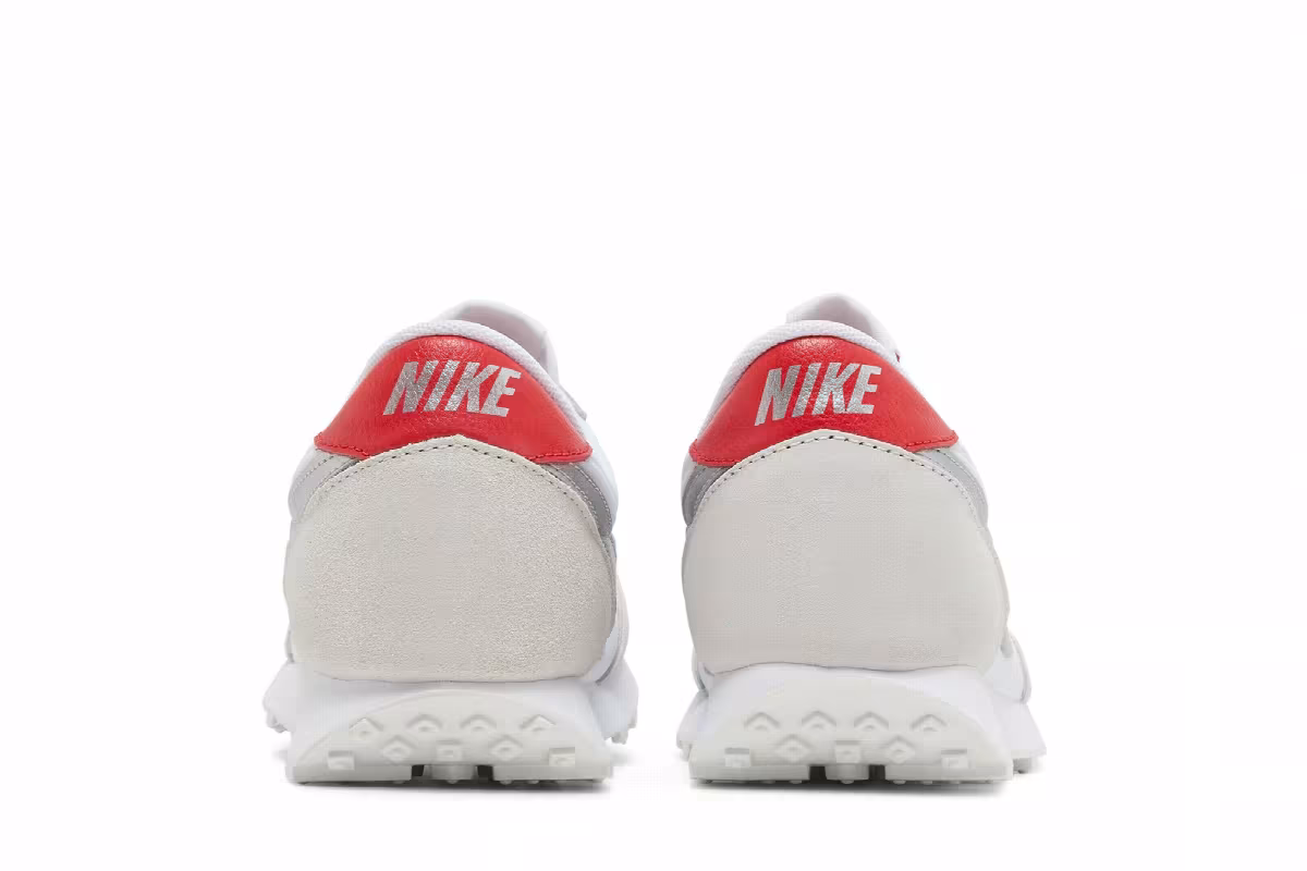 Nike Women's Daybreak Summit White Metallic Silver, view 7