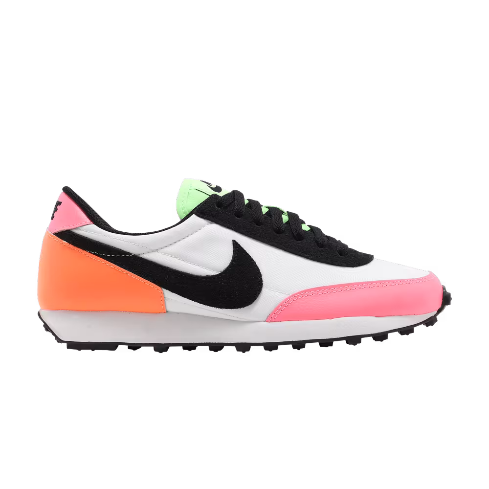 Nike Women's Daybreak Summit White Sunset Pulse