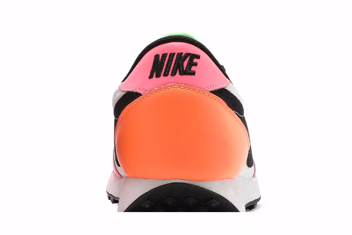 Nike Women's Daybreak Summit White Sunset Pulse, view 8