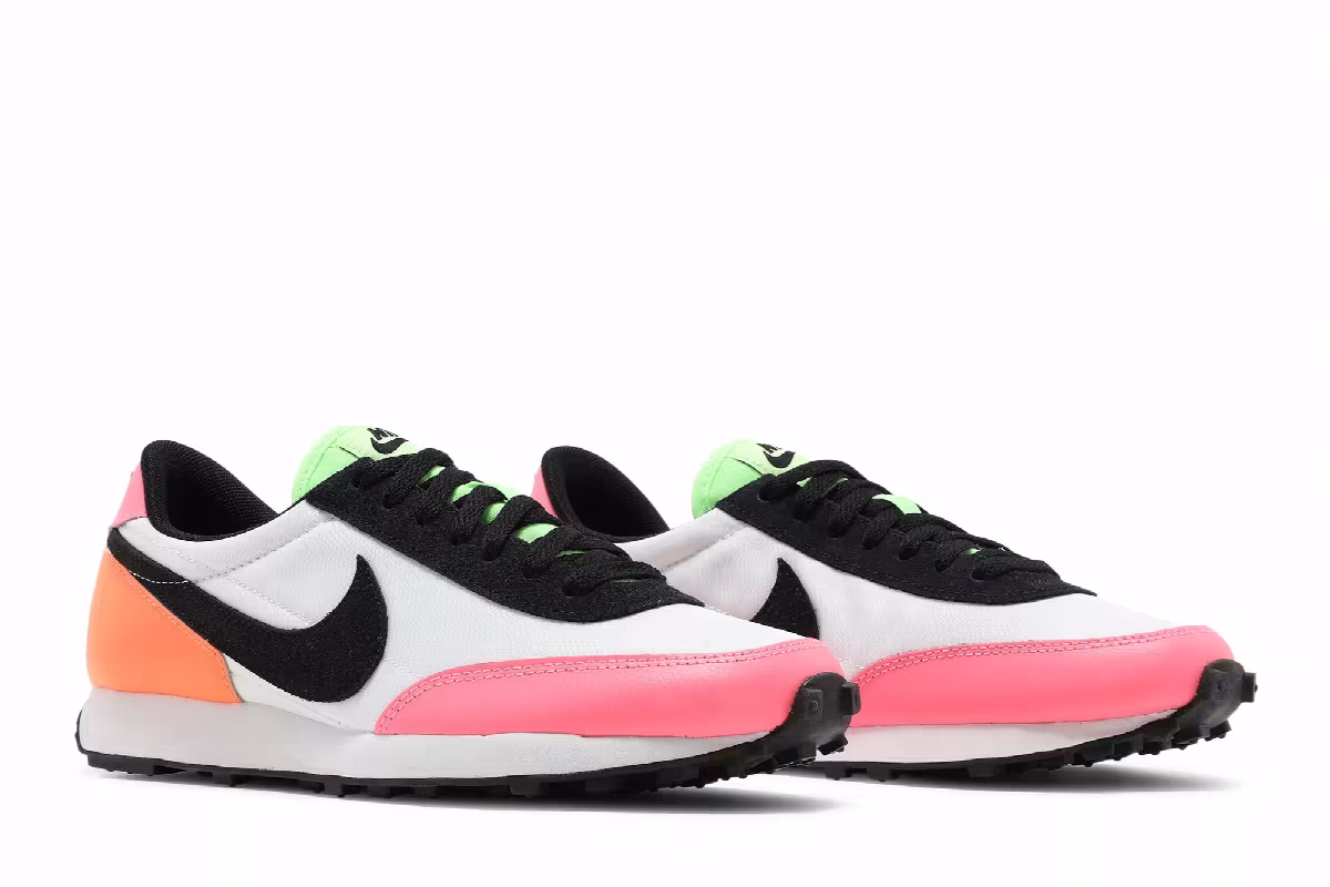 Nike Women's Daybreak Summit White Sunset Pulse, view 9