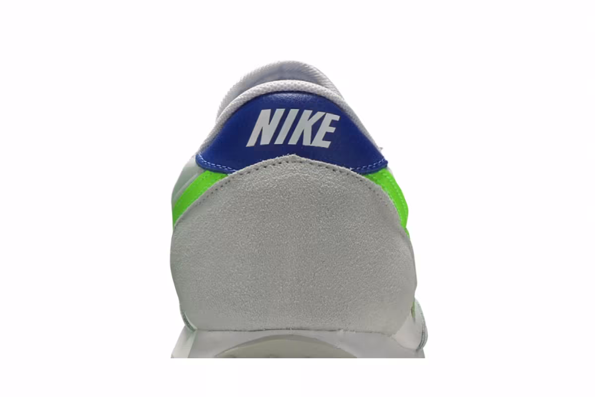 Nike Women's Daybreak White Electric Green, view 8
