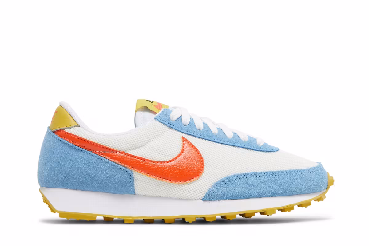 Nike Women's Daybreak University Blue Orange, view 2