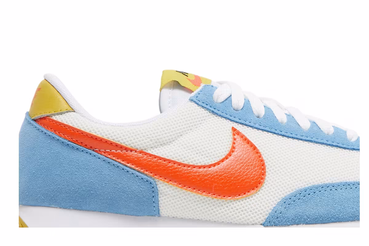 Nike Women's Daybreak University Blue Orange, view 3