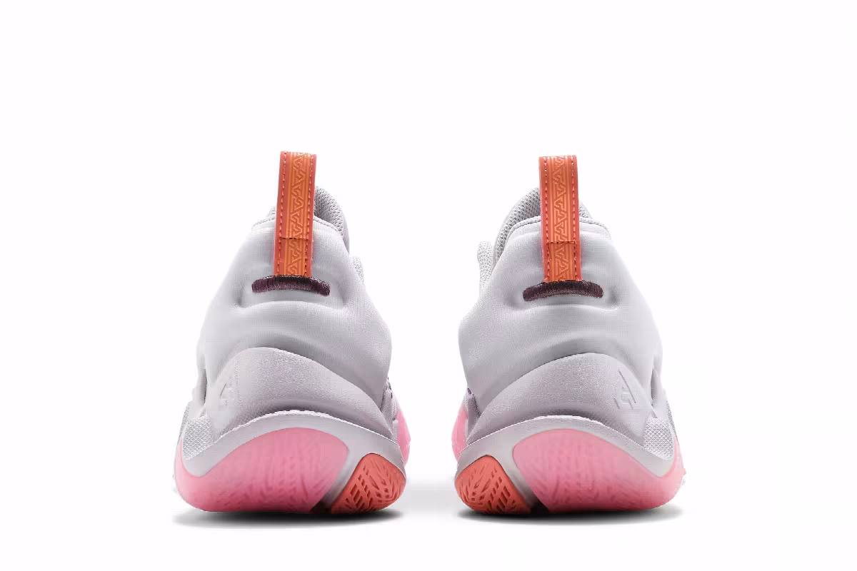 Nike Giannis Immortality Force Field, view 7