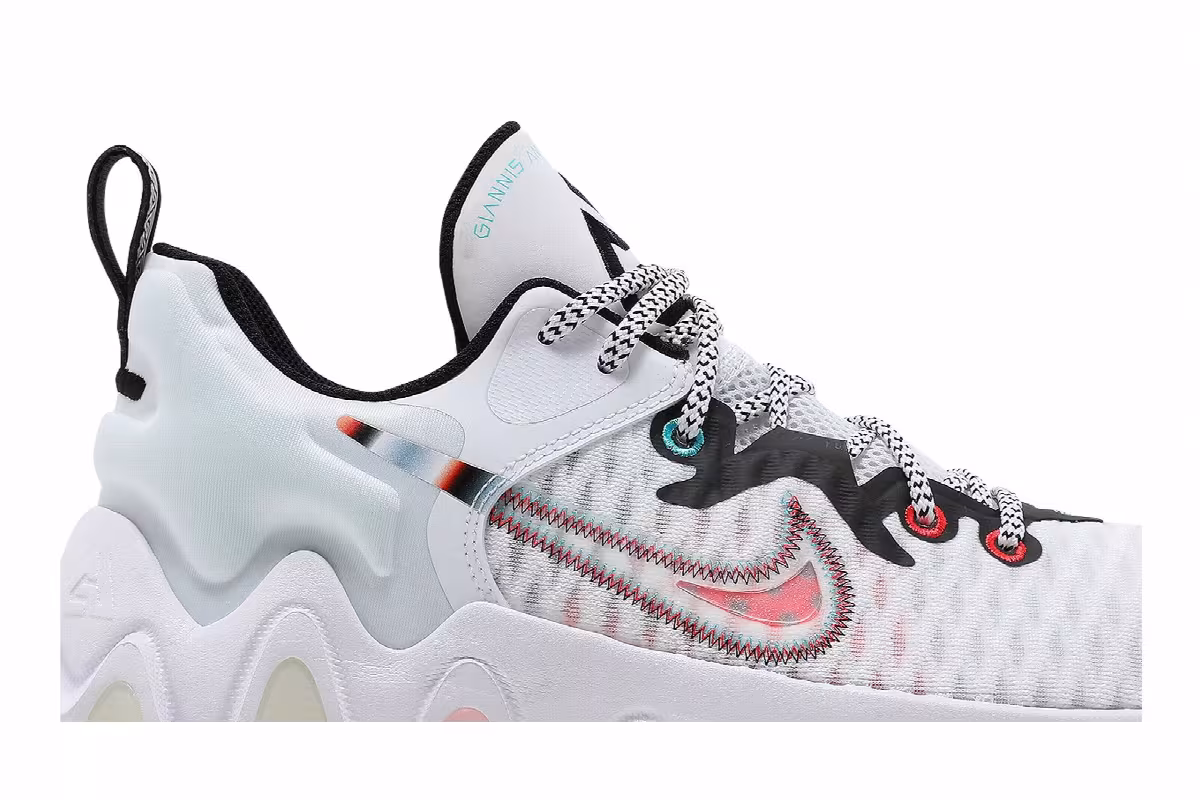 Nike Giannis Immortality Force Field, view 3