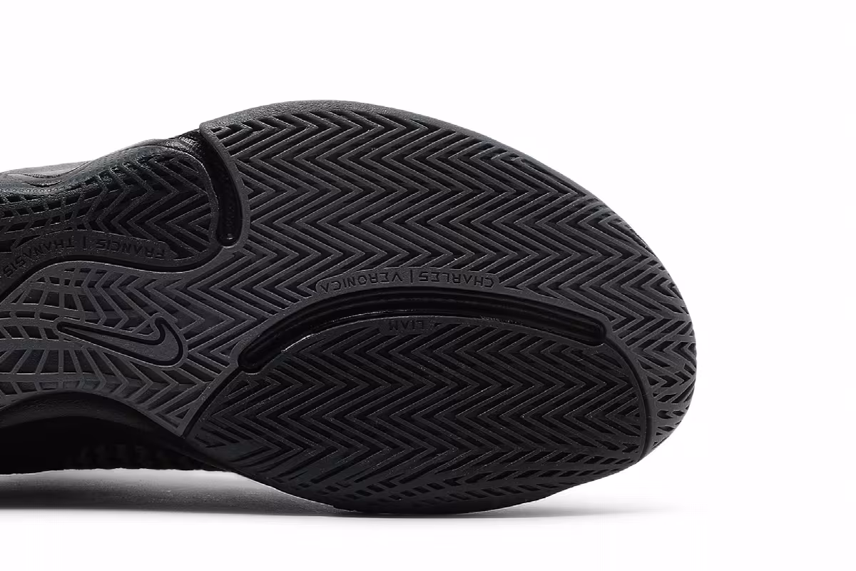Nike Giannis Immortality Black Iron Grey, view 6