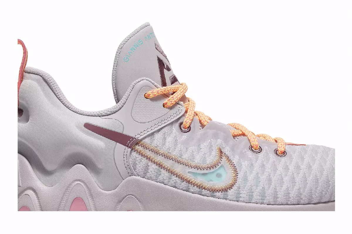 Nike Giannis Immortality EP Force Field, view 3