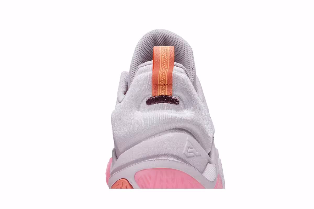 Nike Giannis Immortality GS Force Field, view 8