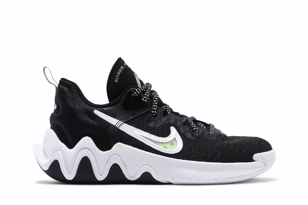 Nike Giannis Immortality GS Black Volt, view 2