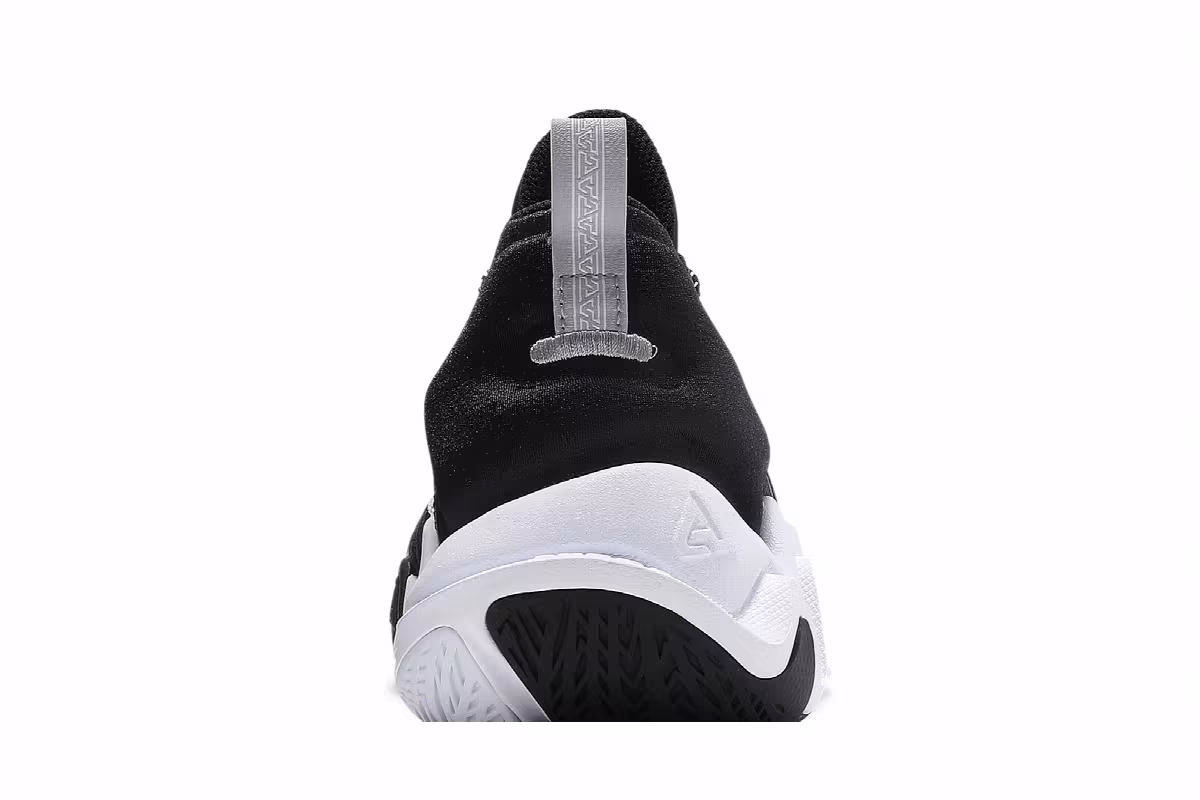 Nike Giannis Immortality GS Black Volt, view 8