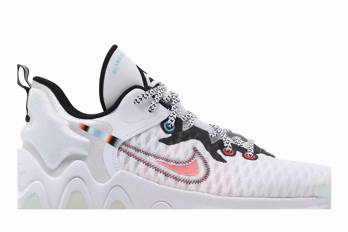 Nike Giannis Immortality GS Force Field, view 3