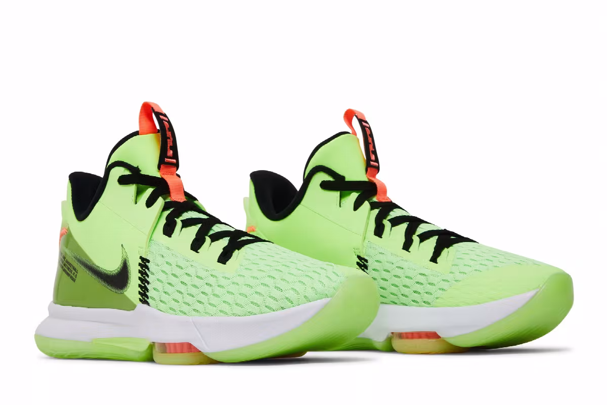 Nike LeBron Witness 5 Grinch, view 9