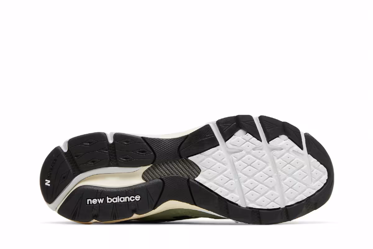 JJJJound x New Balance 990v3 Made in USA Olive, view 5