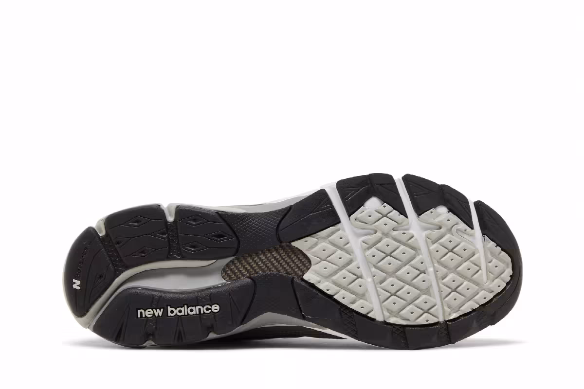 New Balance 990v3 Made in USA Elephant Grey, view 5