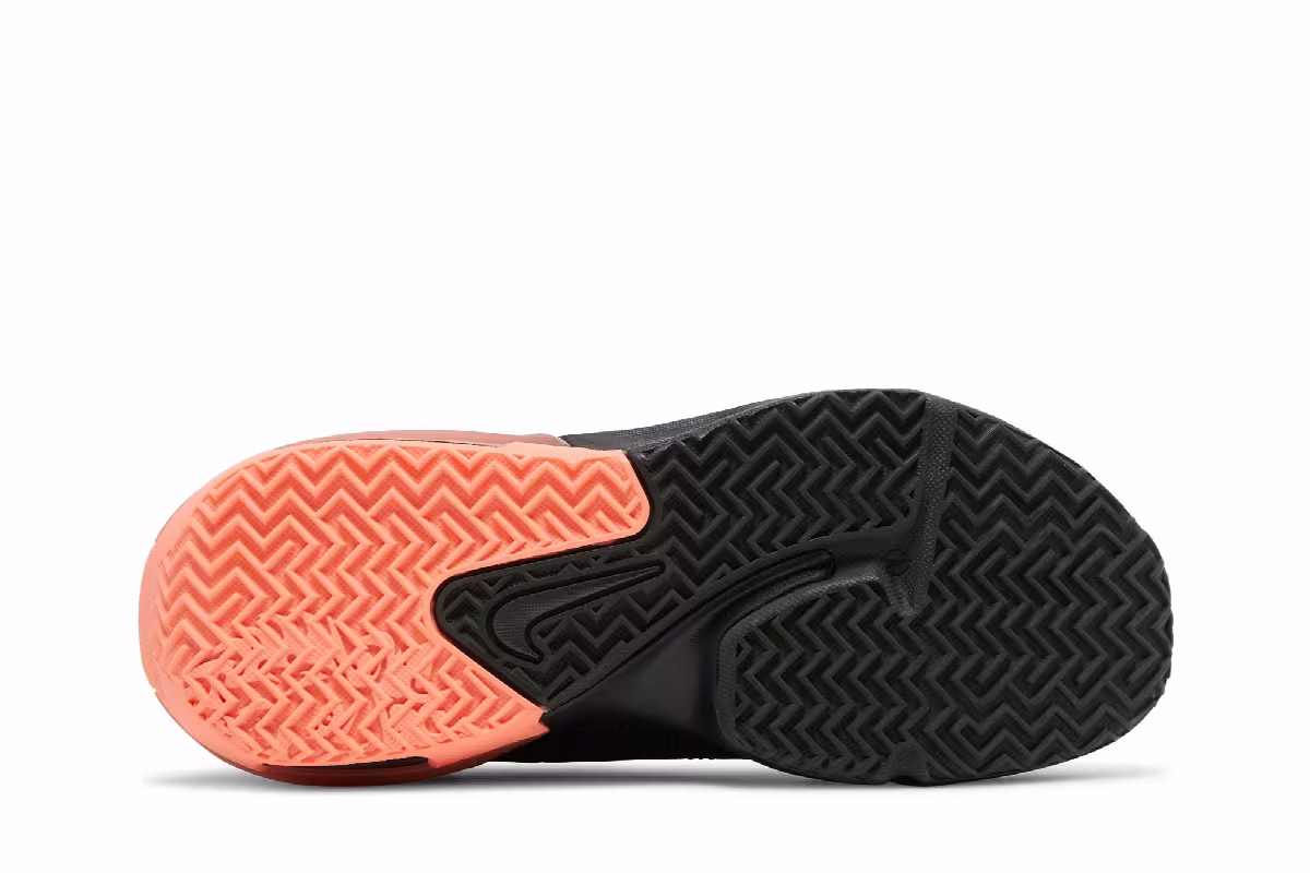 Nike LeBron Witness 6 GS Black Crimson Pulse, view 5