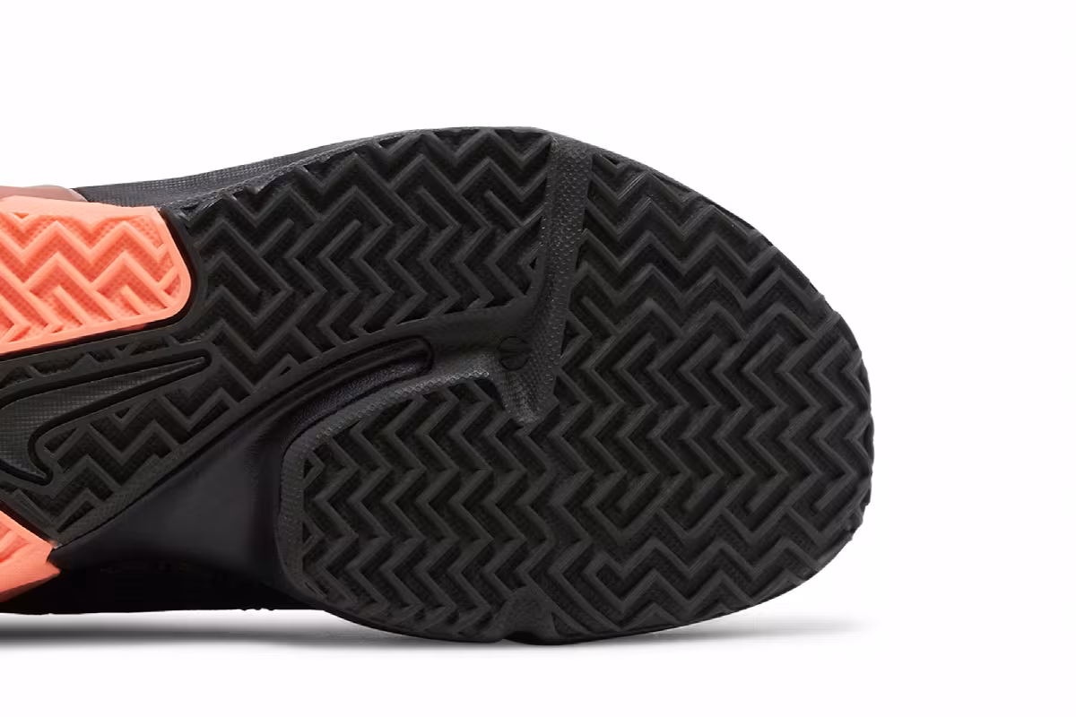 Nike LeBron Witness 6 GS Black Crimson Pulse, view 6