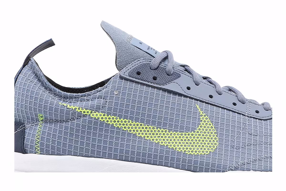 Nike Air Zoom-Type SE Ashen Slate Volt, view 3