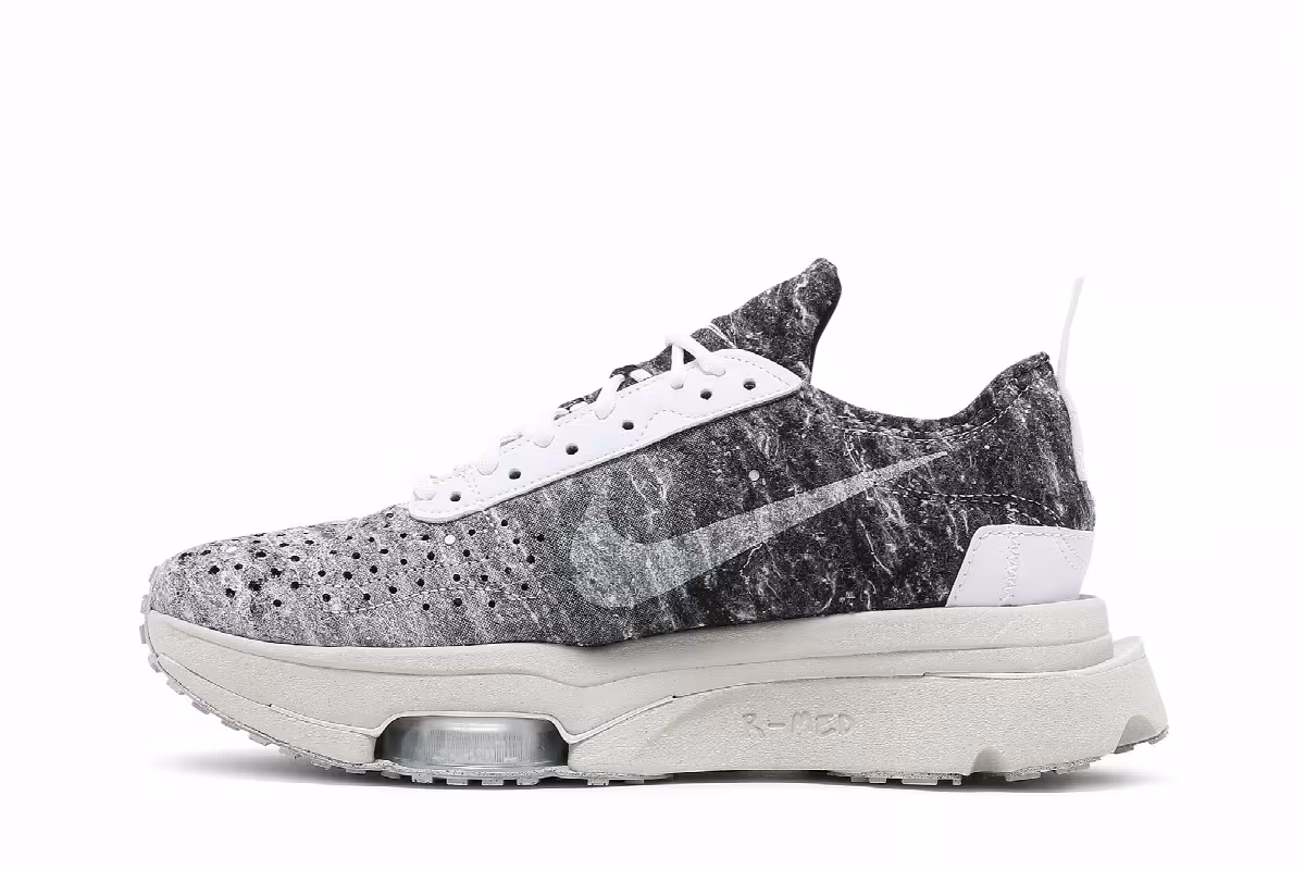 Nike Women's Air Zoom-Type SE Recycled, view 4