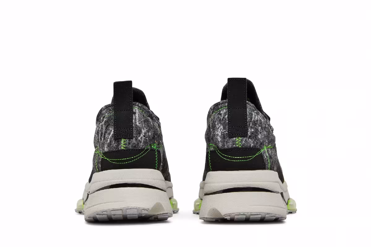 Nike Air Zoom-Type M2Z2 Recycled Wool Pack - Black Electric Green, view 7