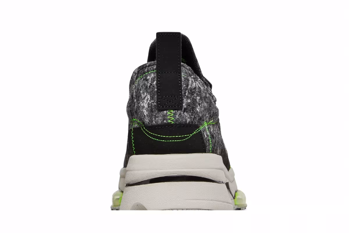 Nike Air Zoom-Type M2Z2 Recycled Wool Pack - Black Electric Green, view 8