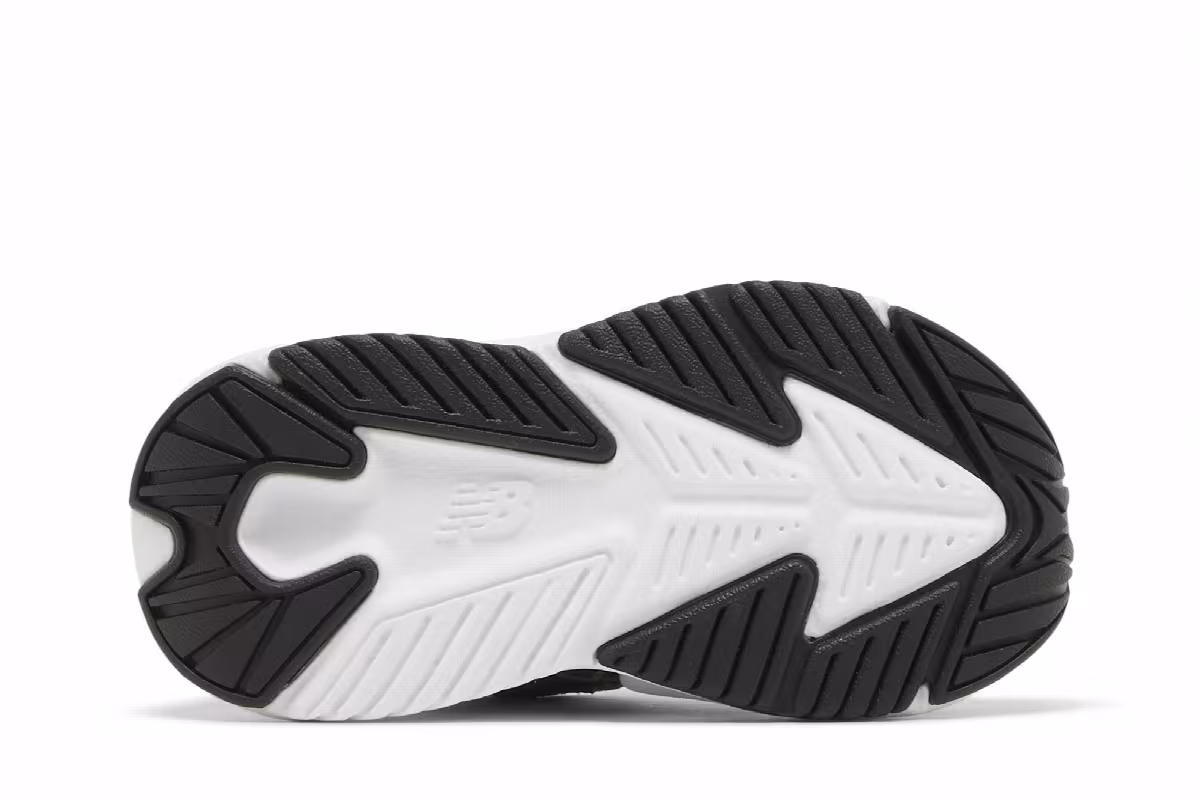 New Balance Rave Run v2 Bungee Lace Toddler Black White, view 5